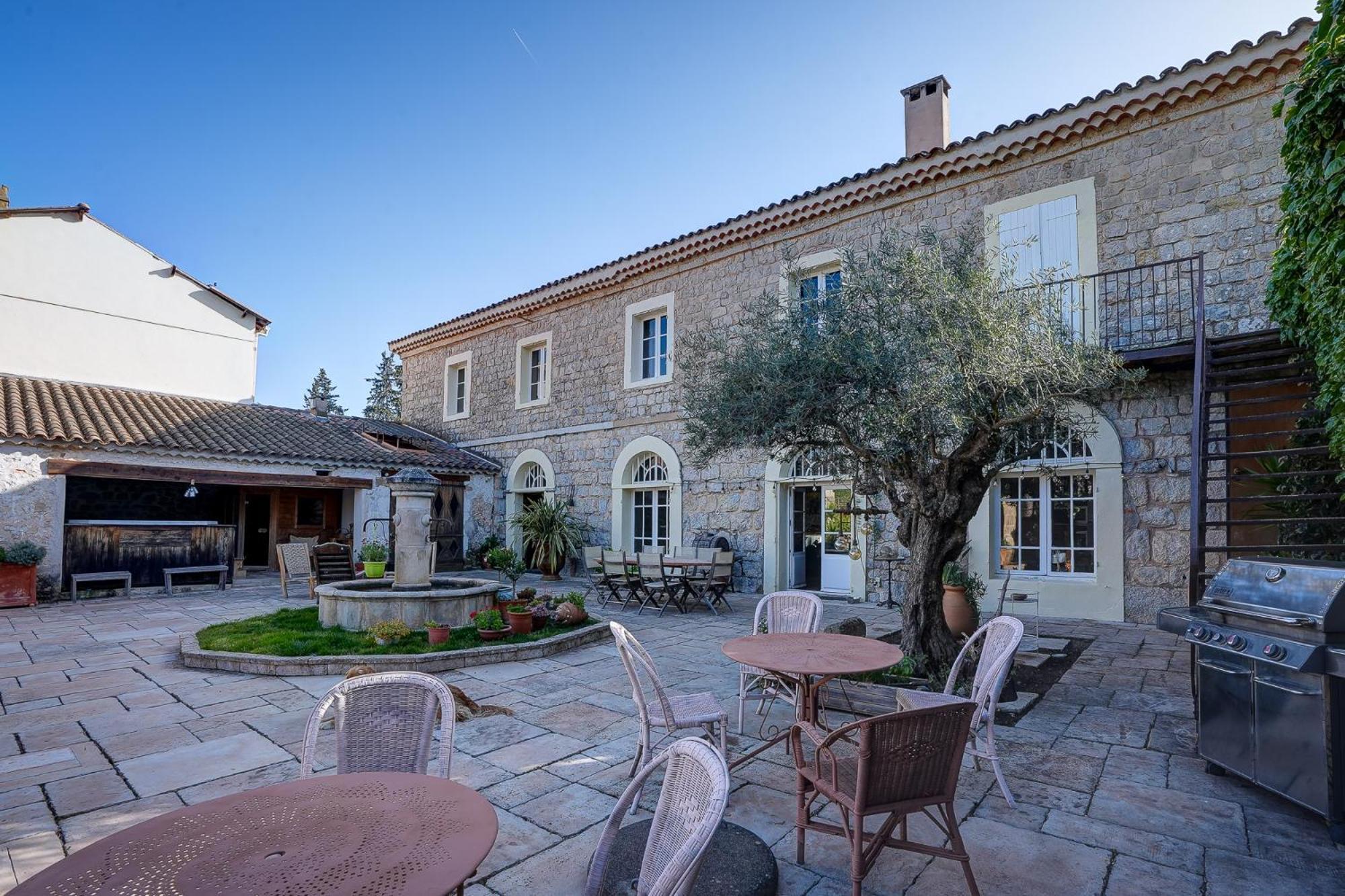 勒卡斯特雷特 La Bastide Du Castellet酒店 外观 照片